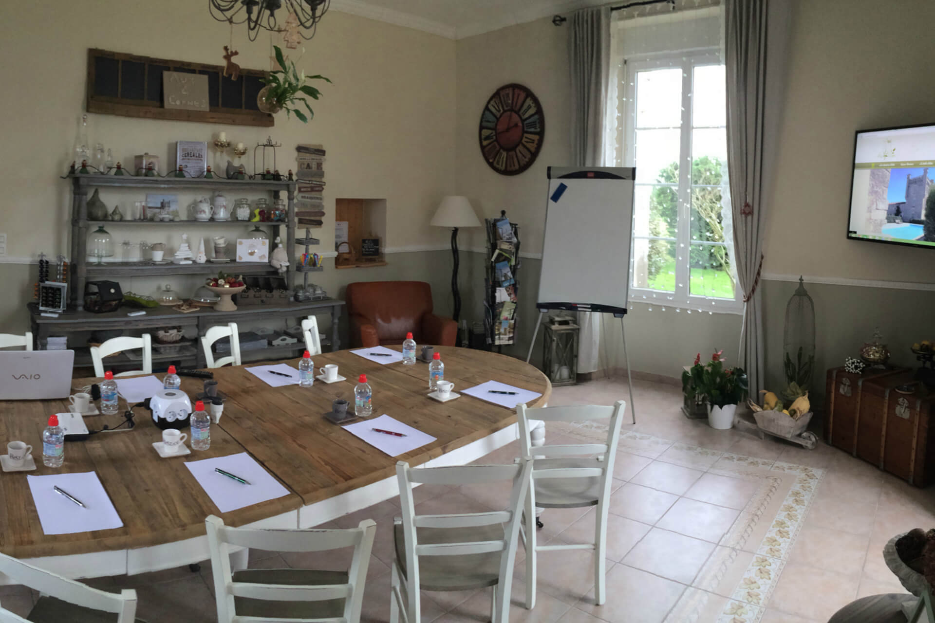 Espace Business avec location de salle de séminaire à la maison d'hôtes Aux 4 Cornes en Vendée